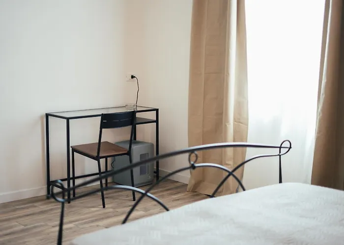 La Piccola Lady 3* La Spezia